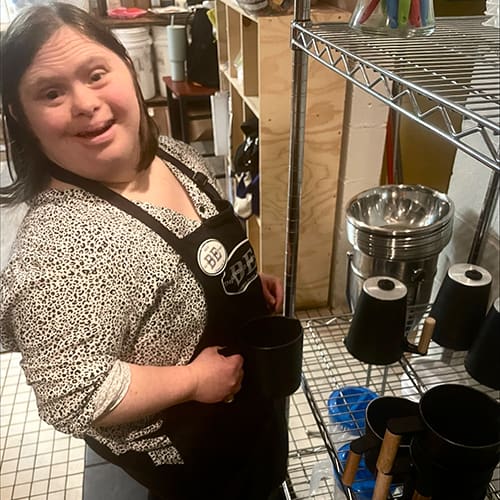 Maria working at The Blended Essentials